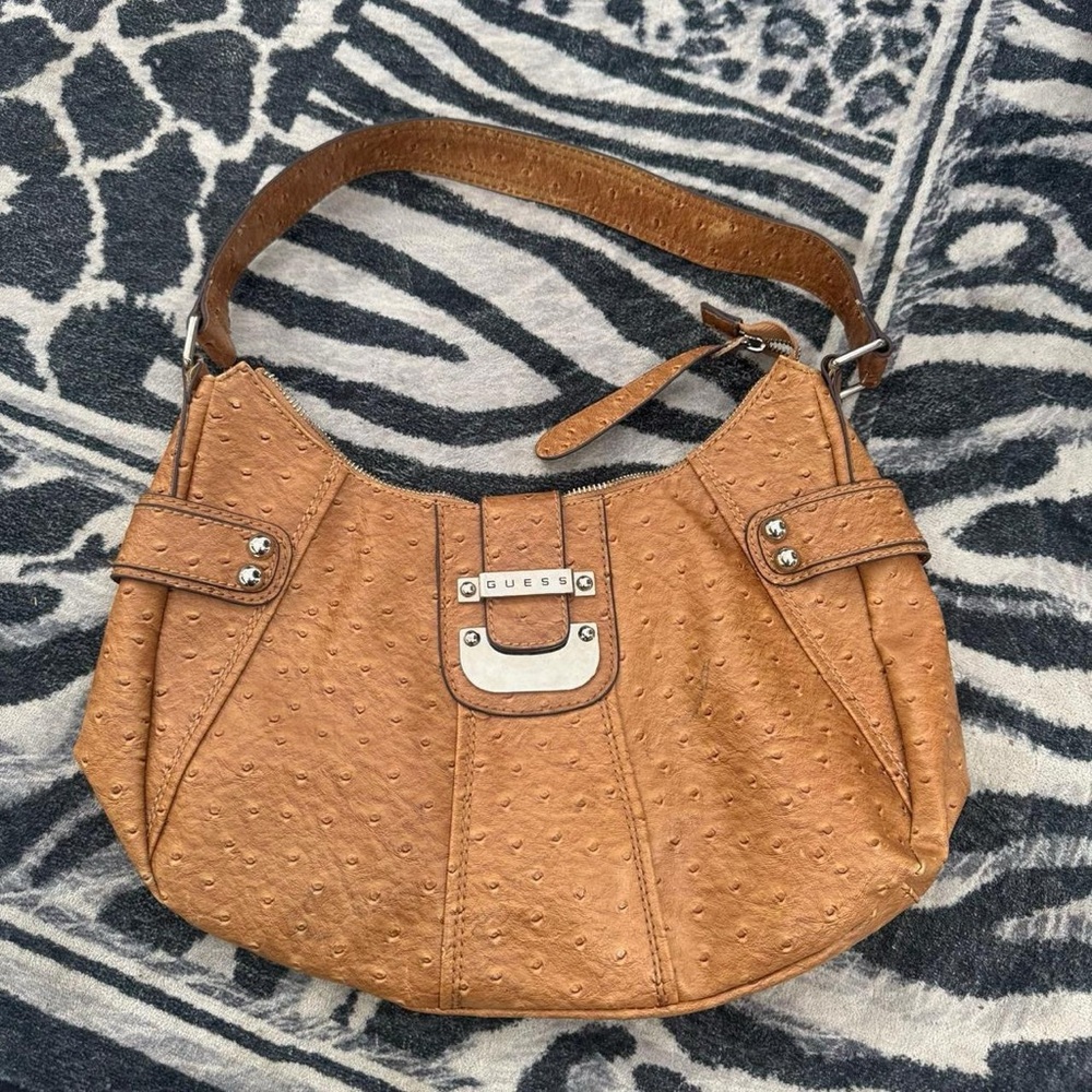 Vintage faux leather GUESS Tan Shoulder Bag